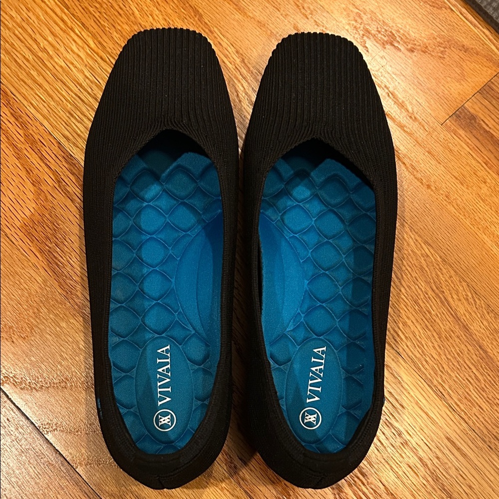 VIVAIA Black Women's Flats
